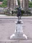 La statue questre de Louis XIV sur la promenade du Peyrou (567kb)